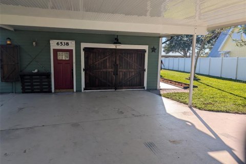 Villa ou maison à vendre à Okeechobee, Floride: 3 chambres, 137.68 m2 № 2415105 - photo 2