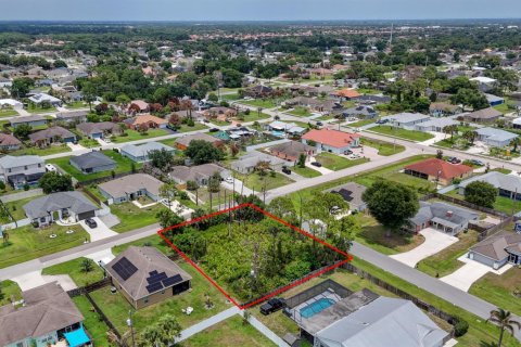 Commercial property in Port St. Lucie, Florida № 2247317 - photo 10