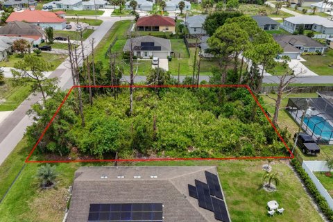 Commercial property in Port St. Lucie, Florida № 2247317 - photo 15