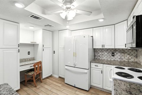 Touwnhouse à vendre à Casselberry, Floride: 3 chambres, 142.98 m2 № 1898715 - photo 8