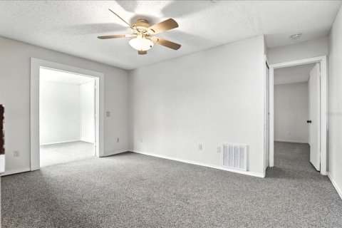 Touwnhouse à vendre à Casselberry, Floride: 3 chambres, 142.98 m2 № 1898715 - photo 18
