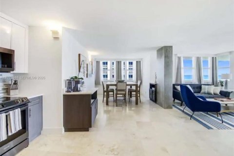 Copropriété à louer à Fort Lauderdale, Floride: 2 chambres, 134.71 m2 № 2192491 - photo 8