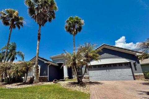 House in BELLALAGO in Kissimmee, Florida 4 bedrooms, 208.47 sq.m. № 2400275 - photo 6
