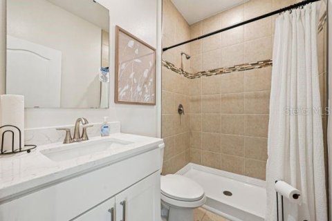 House in Weeki Wachee, Florida 4 bedrooms, 226.31 sq.m. № 2224597 - photo 21