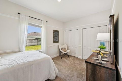 House in Weeki Wachee, Florida 4 bedrooms, 226.31 sq.m. № 2224597 - photo 23