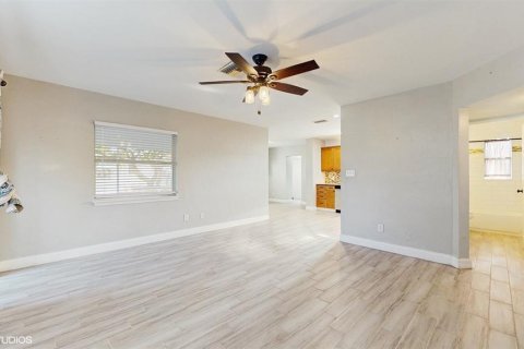 Casa en venta en Saint Petersburg, Florida, 2 dormitorios, 94.3 m2 № 1773075 - foto 7
