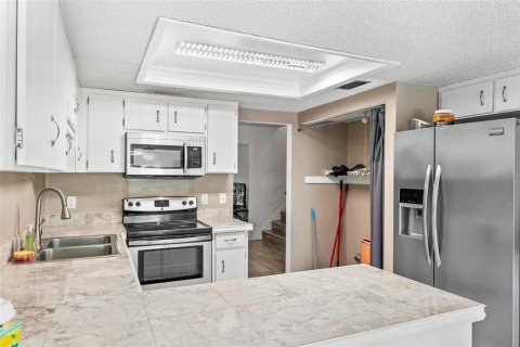 Touwnhouse à vendre à Ormond Beach, Floride: 2 chambres, 154.59 m2 № 1866337 - photo 13