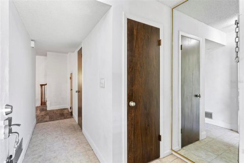 Touwnhouse à vendre à Ormond Beach, Floride: 2 chambres, 154.59 m2 № 1866337 - photo 6