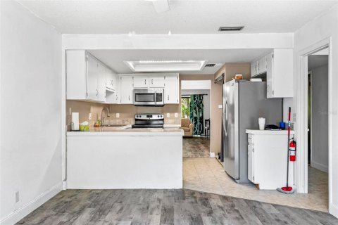 Touwnhouse à vendre à Ormond Beach, Floride: 2 chambres, 154.59 m2 № 1866337 - photo 10