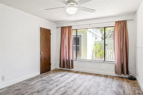 Touwnhouse à vendre à Ormond Beach, Floride: 2 chambres, 154.59 m2 № 1866337 - photo 9