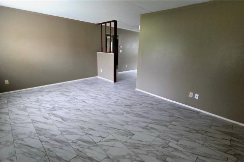 Снять в аренду виллу или дом в Гудзон, Флорида 4 комнаты, 111.67м2, № 1820840 - фото 6