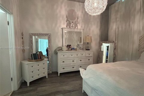 Купить кондоминиум в Майами, Флорида 1 спальня, 65.68м2, № 2044767 - фото 23