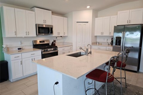 House in Parrish, Florida 4 bedrooms, 179.77 sq.m. № 1687278 - photo 11