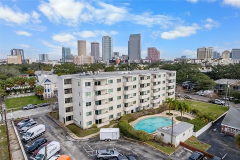 Condo in Tampa, Florida, 2 bedrooms  № 2199734