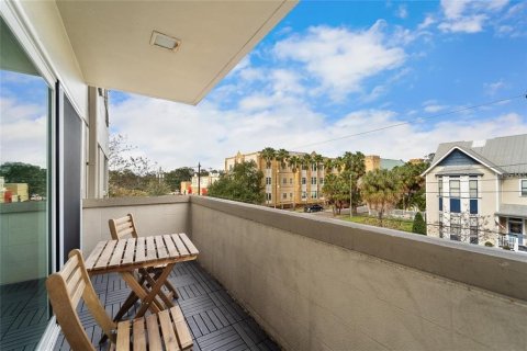 Condo in Tampa, Florida, 2 bedrooms № 2199734 - photo 17