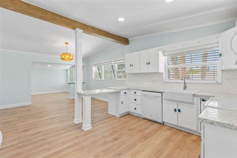 House in Ormond Beach, Florida 3 bedrooms, 117.06 sq.m. № 1854360 - photo 25