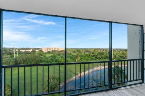 Copropriété à vendre à Lauderhill, Floride: 2 chambres, 104.05 m2 № 1963290 - photo 2