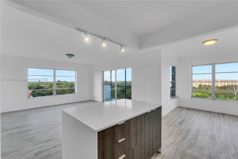Copropriété à vendre à Lauderhill, Floride: 2 chambres, 104.05 m2 № 1963290 - photo 5