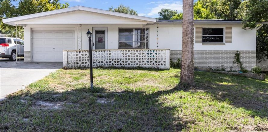 House in Beverly Hills, Florida 2 bedrooms, 88.44 sq.m. № 1854436