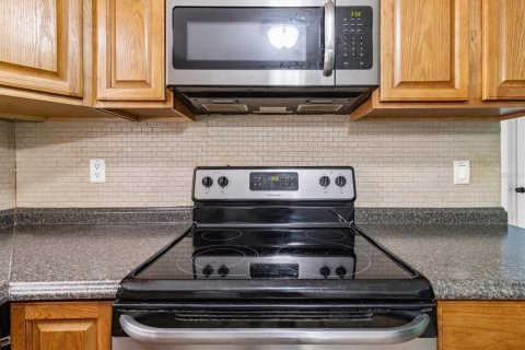 House in Beverly Hills, Florida 2 bedrooms, 88.44 sq.m. № 1854436 - photo 9