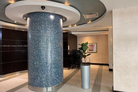 Condominio en venta en Hollywood, Florida, 2 dormitorios, 109.25 m2 № 1892716 - foto 23