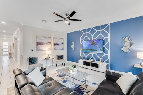 Villa ou maison à vendre à Kissimmee, Floride: 6 chambres, 310.57 m2 № 1202585 - photo 8