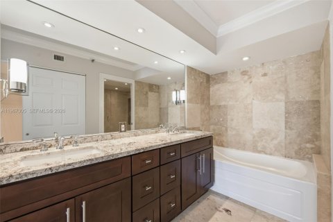 Condominio en venta en Aventura, Florida, 2 dormitorios, 109.72 m2 № 2029508 - foto 23