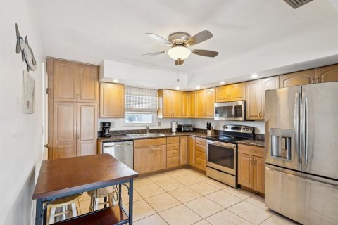 Casa en alquiler en Hernando Beach, Florida, 3 dormitorios, 129.51 m2 № 1879123 - foto 26