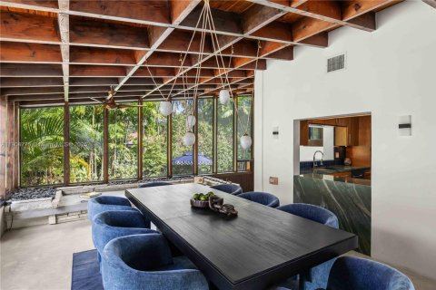 Villa ou maison à vendre à Miami, Floride: 3 chambres, 178 m2 № 1964096 - photo 13