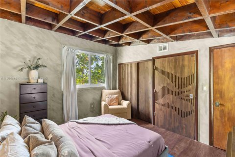Villa ou maison à vendre à Miami, Floride: 3 chambres, 178 m2 № 1964096 - photo 27