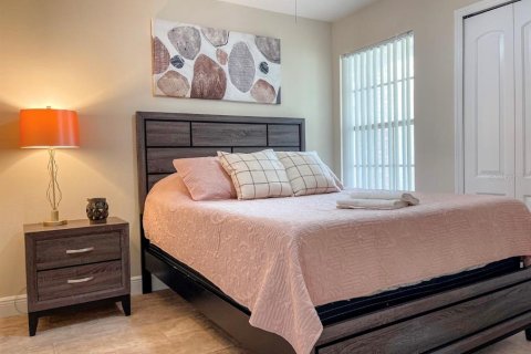 Condominio en venta en Kissimmee, Florida, 3 dormitorios, 113.34 m2 № 1838514 - foto 6