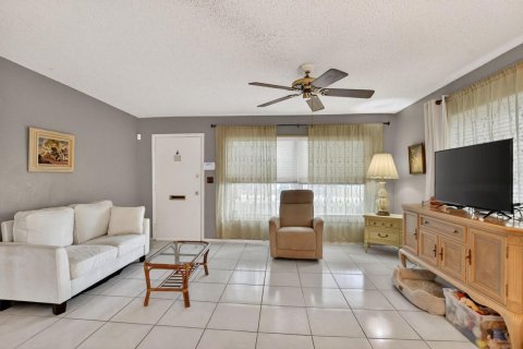 Casa en venta en Pompano Beach, Florida, 2 dormitorios, 96.99 m2 № 2182796 - foto 7