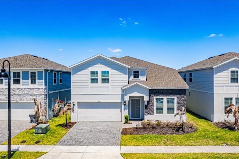 House in Davenport, Florida 8 bedrooms, 373.93 sq.m. № 2099504