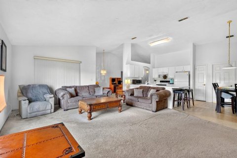 Casa en venta en South Daytona, Florida, 3 dormitorios, 177.81 m2 № 2378075 - foto 13