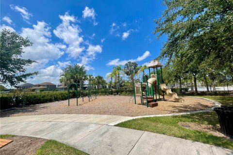 Casa en venta en Sun City Center, Florida, 6 dormitorios, 242.85 m2 № 1755626 - foto 22