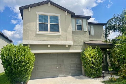 Casa en venta en Sun City Center, Florida, 6 dormitorios, 242.85 m2 № 1755626 - foto 1