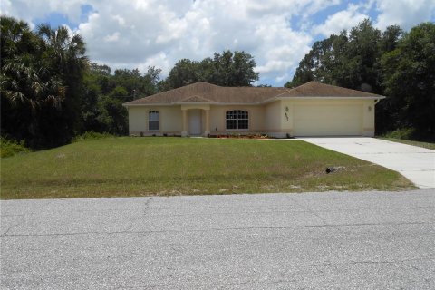 House in North Port, Florida 3 bedrooms, 145.11 sq.m. № 1778816 - photo 1