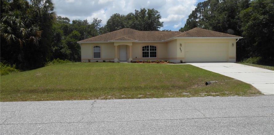 Casa en North Port, Florida 3 dormitorios, 145.11 m2 № 1778816