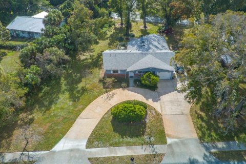 Casa en venta en Vero Beach, Florida, 2 dormitorios, 127.74 m2 № 2174356 - foto 2