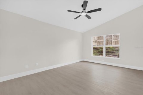Villa ou maison à louer à Lake Mary, Floride: 3 chambres, 130.16 m2 № 2430863 - photo 7