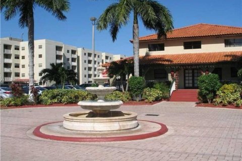 Copropriété à louer à Miami, Floride: 2 chambres, 80.55 m2 № 1929919 - photo 21