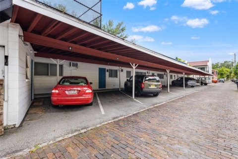 Apartment in Saint Petersburg, Florida 2 bedrooms, 111.48 sq.m. № 2394293 - photo 25