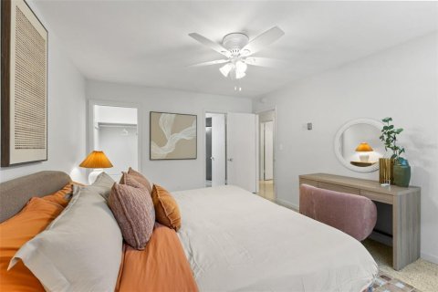 Apartment in Saint Petersburg, Florida 2 bedrooms, 111.48 sq.m. № 2394293 - photo 19