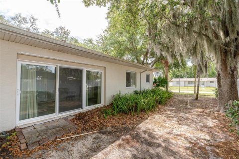Villa ou maison à vendre à New Smyrna Beach, Floride: 2 chambres, 77.85 m2 № 2197455 - photo 16