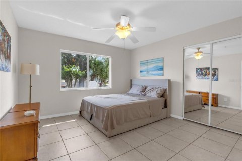 Villa ou maison à vendre à New Smyrna Beach, Floride: 2 chambres, 77.85 m2 № 2197455 - photo 4