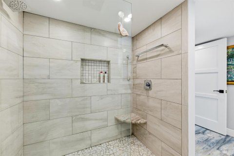 Copropriété à vendre à Hutchinson Island South, Floride: 4 chambres, 293.94 m2 № 2077878 - photo 11