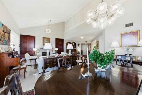 Copropriété à vendre à Hutchinson Island South, Floride: 4 chambres, 293.94 m2 № 2077878 - photo 19