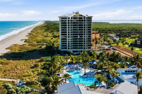Condo in Hutchinson Island South, Florida, 4 bedrooms № 2077878
