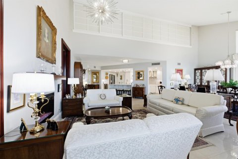 Copropriété à vendre à Hutchinson Island South, Floride: 4 chambres, 293.94 m2 № 2077878 - photo 16
