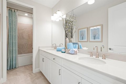 Casa en venta en Palmetto, Florida, 5 dormitorios, 321.53 m2 № 2238497 - foto 16